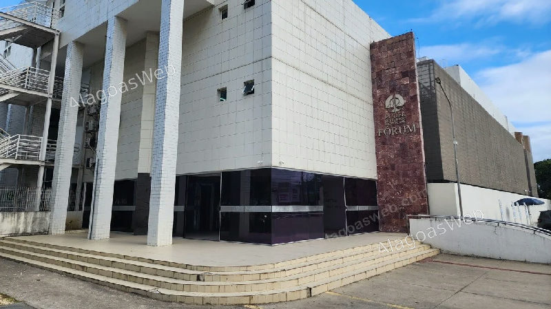 Homem que tentou matar amigo da companheira é condenado a 9 anos de reclusão