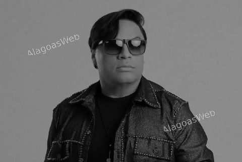Morre ex-vocalista da banda Cavaleiros do Forró, Neto Araújo
