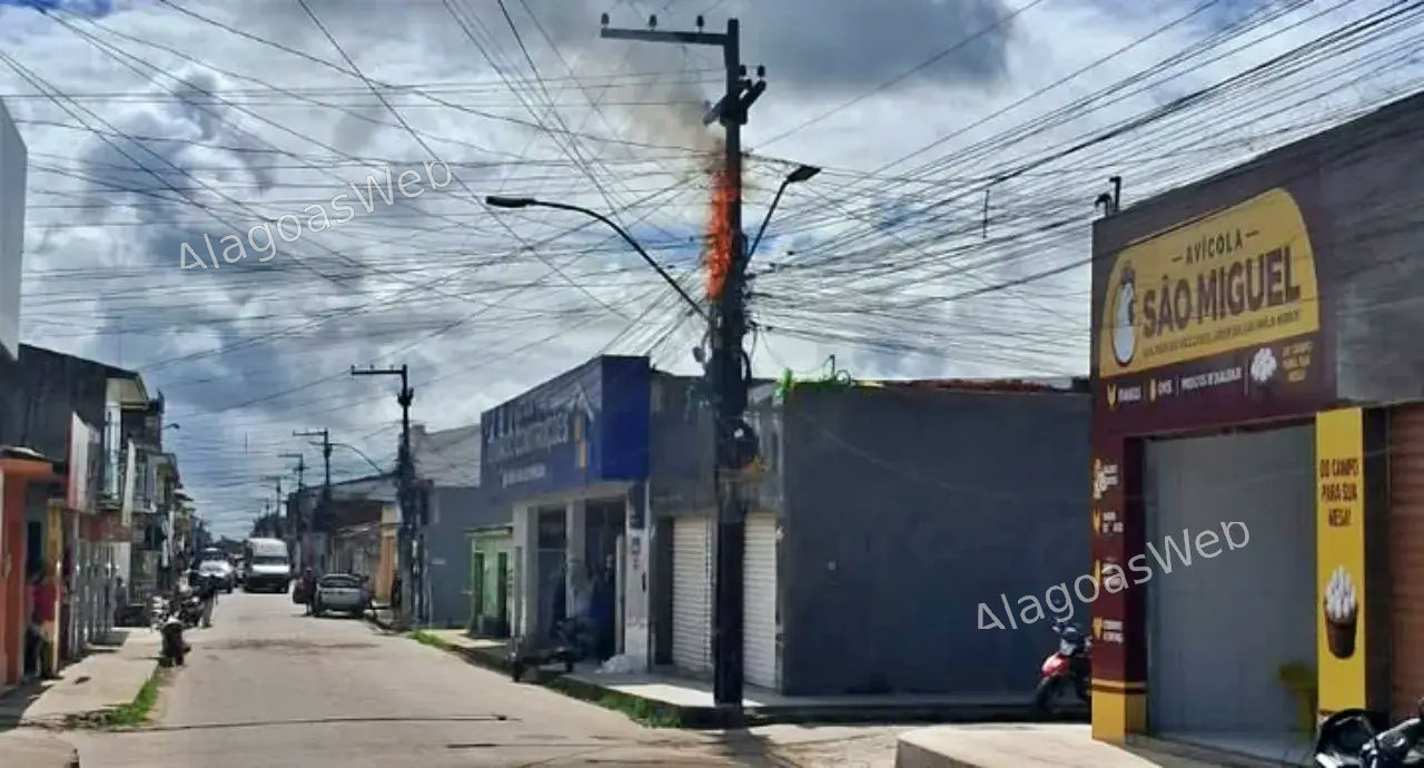 Incêndio em poste deixa bairros sem energia e internet na parte alta de São Miguel dos Campos