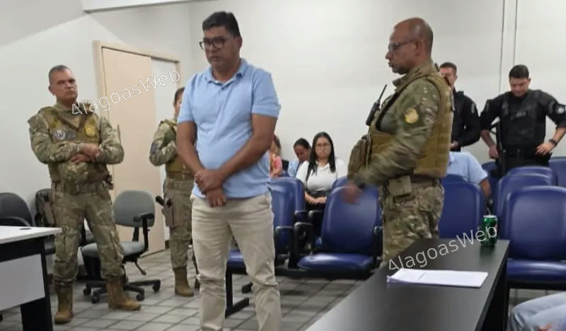 Lenildo dos Santos Silva, de 40 anos, a 14 anos e 3 meses de prisão