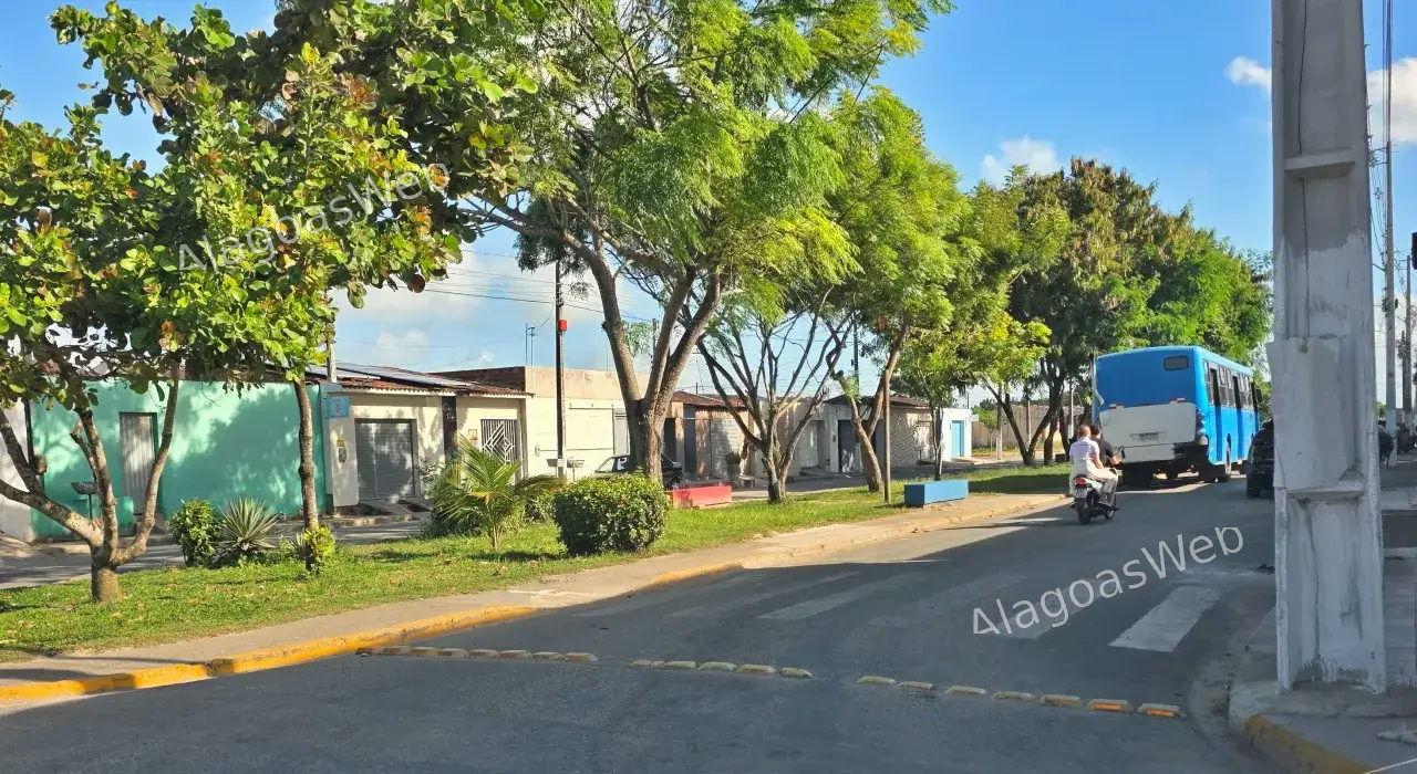 Motociclista com sinais de embriaguez fica gravemente ferido após acidente em São Miguel dos Campos