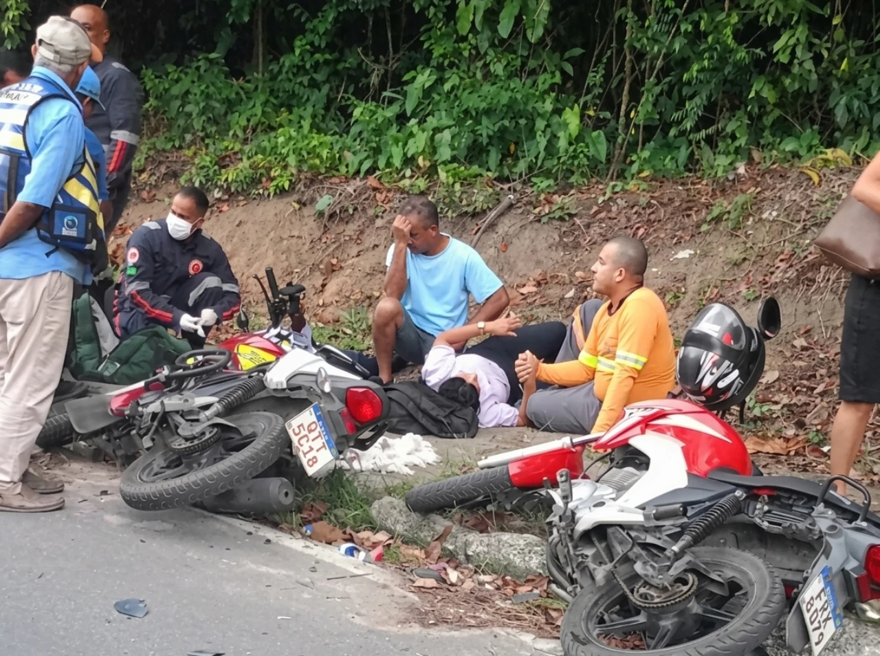 Mototaxista tem parte da perna decepada após grave acidente em São Miguel dos Campos