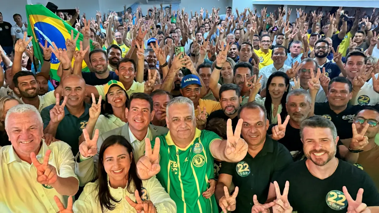 Alfredo Gaspar reúne em Alagoas frente de apoio a Flávio Bolsonaro em encontro com mais de 300 vereadores