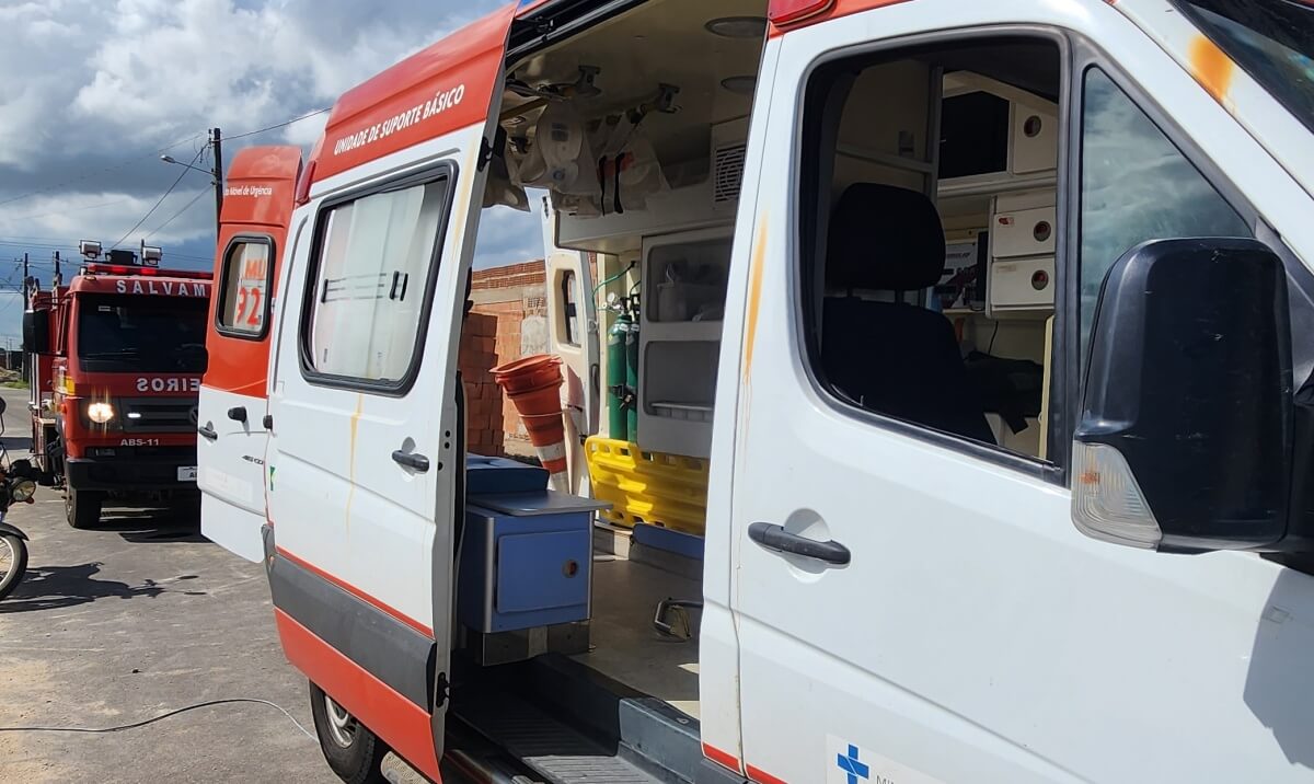 Telefones do Samu 192 e Bombeiros 193 estão fora do ar; veja número alternativo