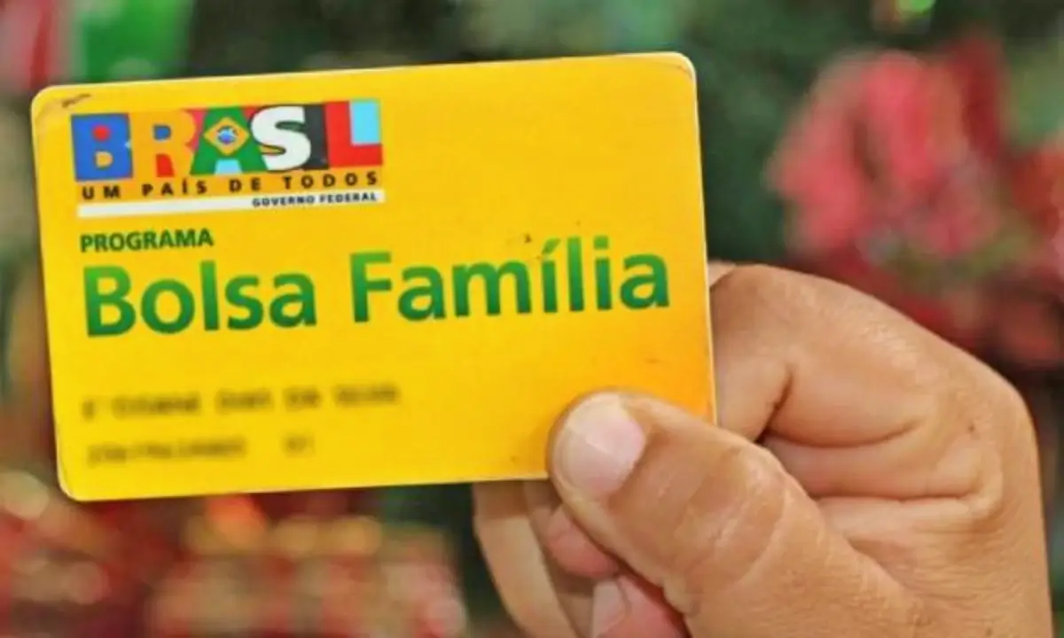 Caixa começa pagar Bolsa Família referente ao mês de outubro