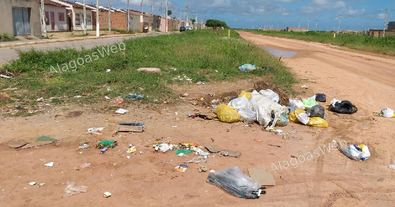 Jogar lixo em via pública vai pesar no bolso