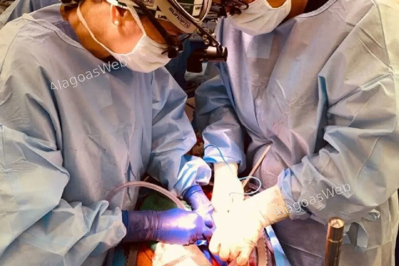 Cirurgião que doou o próprio rim à esposa quer o órgão de volta após divórcio