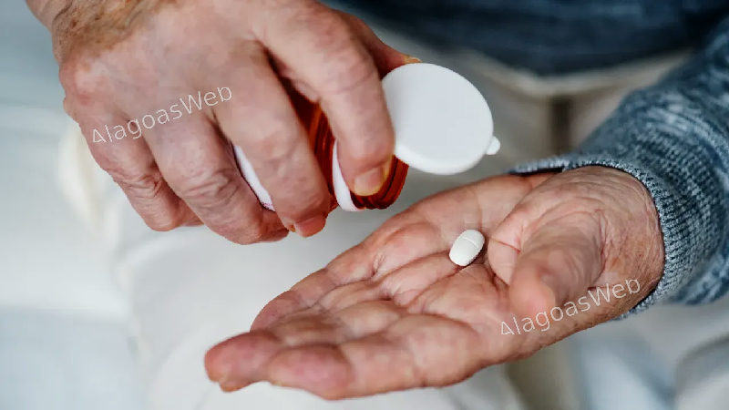 Idosos podem estar consumindo menos B12 do que deveriam, alerta estudo