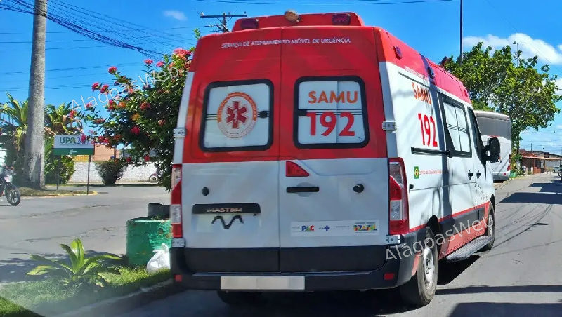 SAMU socorre preso que passou mal na carceragem da 6ª DRP em São Miguel dos Campos