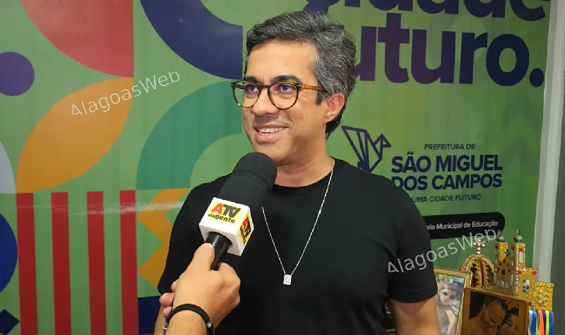 Secretário Álvaro Leiva destaca 29 de Setembro e anuncia novidades na Educação em São Miguel
