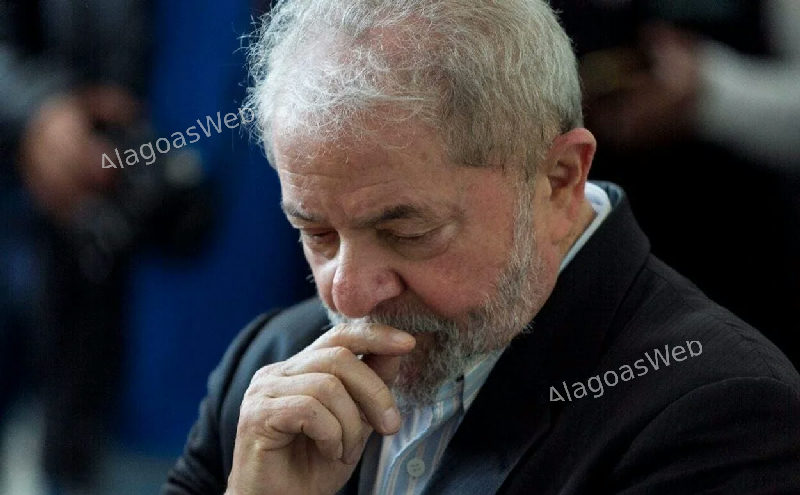 Lula informa que não vai a debate no 1° turno